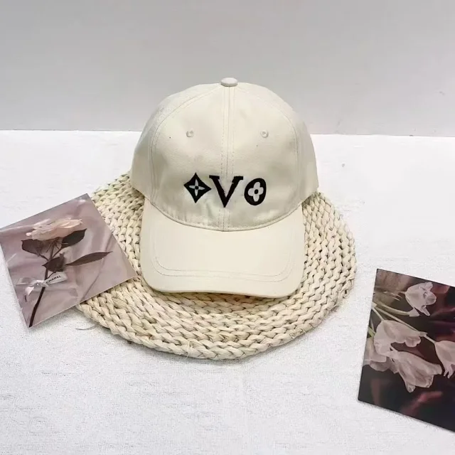 Louis Vuitton Hats MX 04 Monogram and checkerboard baseball cap product detail image 12