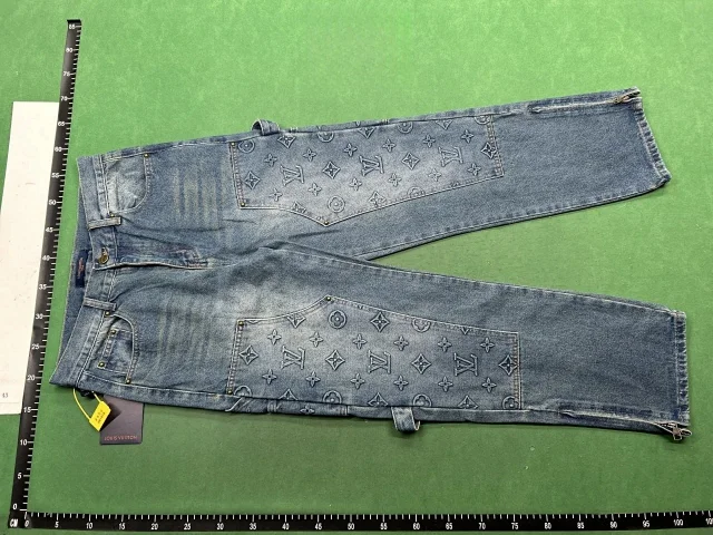 Louis Vuitton Jeans Monogram-embossed cargo with ankle zips product detail image 5