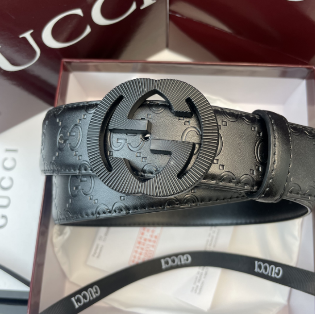 Gucci Belts Iridescent GG buckle belt — G-7