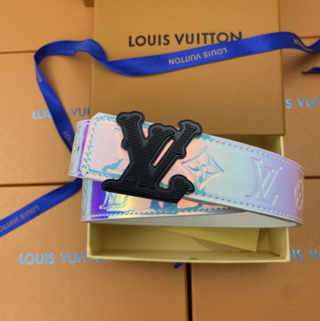 Gucci Belts Iridescent GG buckle belt image 2