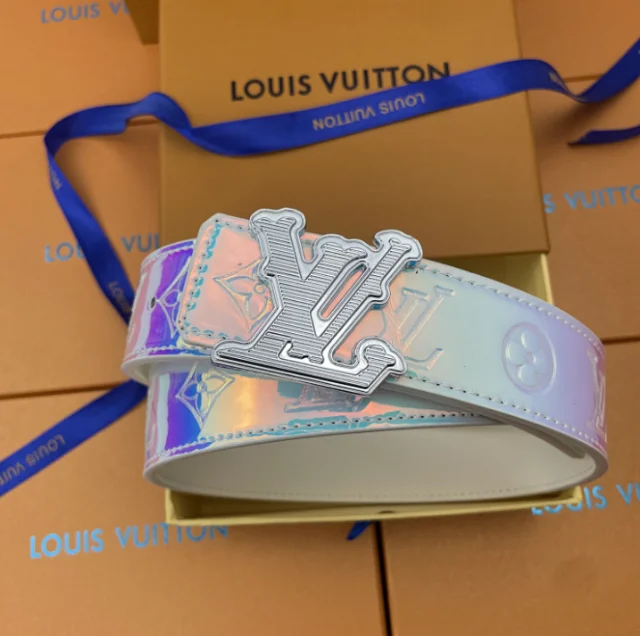 Gucci Belts Iridescent GG buckle belt product detail image 9