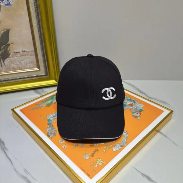Chanel CC Logo Embroidered Black Baseball Cap - 1