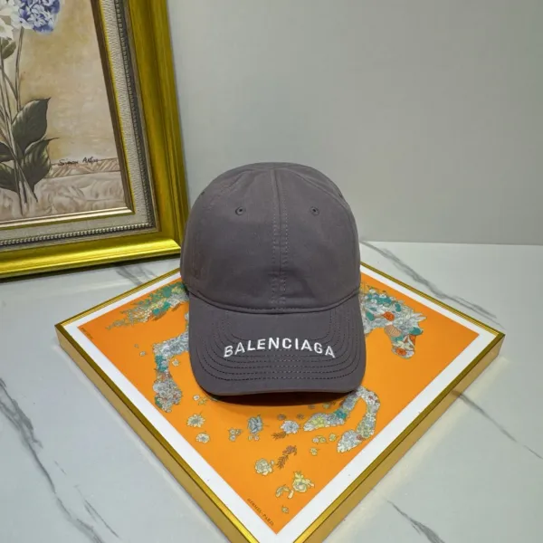 Balenciaga Logo Embroidered Baseball Cap Gray - 1