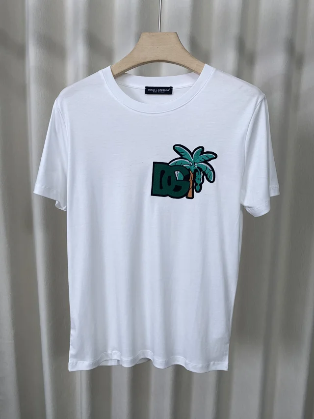Dolce & Gabbana T-Shirts Short-Sleeve Logo Graphic T-Shirt product detail image 15
