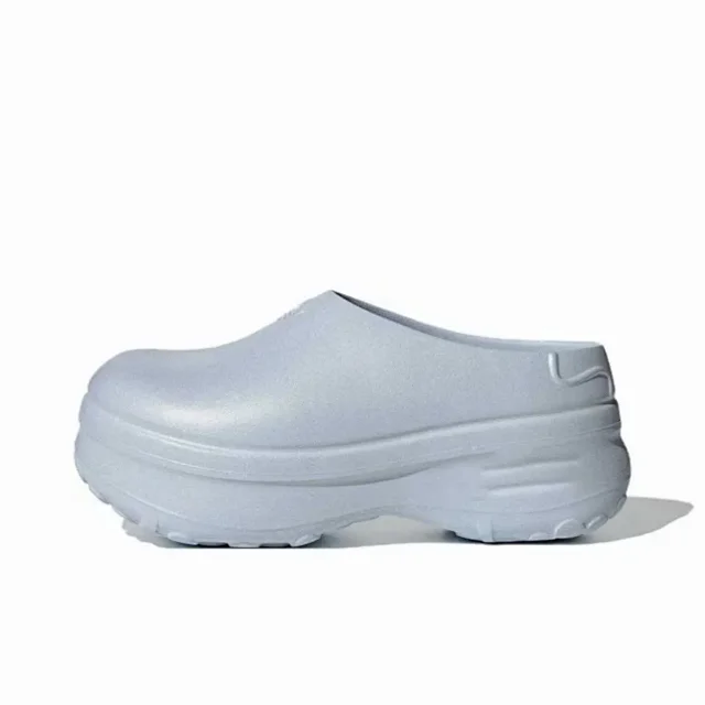 Nike Slippers Foam Clogs and Strapped Mules product detail image 11
