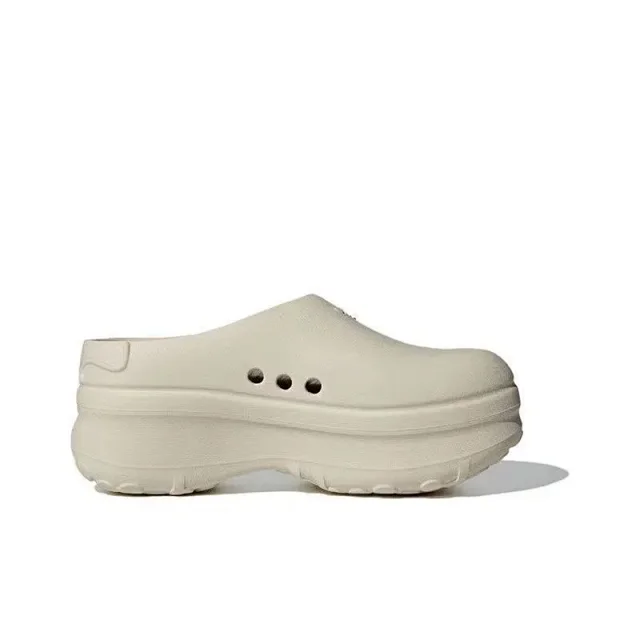 Nike Slippers Foam Clogs and Strapped Mules product detail image 16