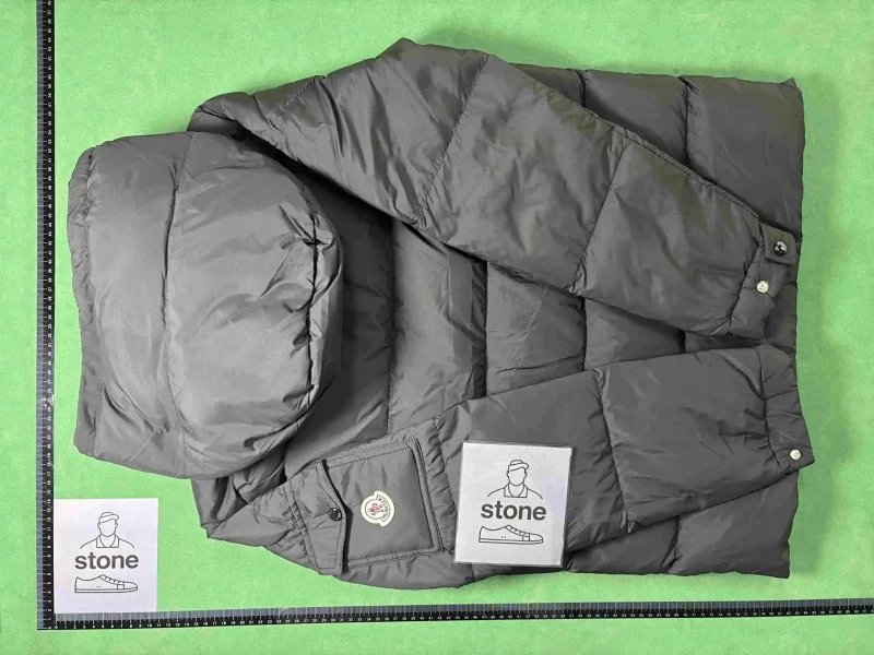 Moncler Down Jackets Quilted jacket image 7