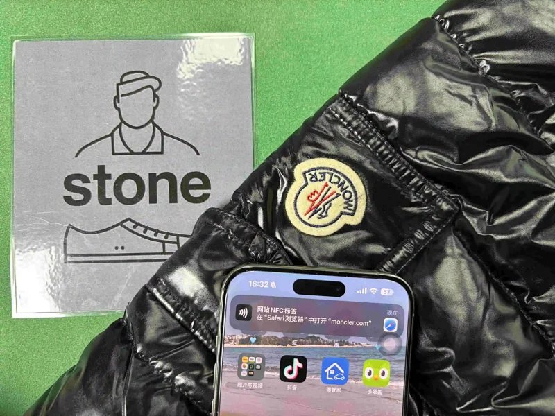 Moncler Down Jackets Quilted jacket image 3