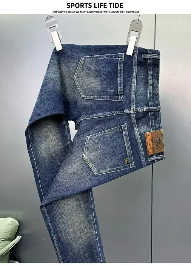 Burberry Jeans Straight-Leg Denim product detail image 3