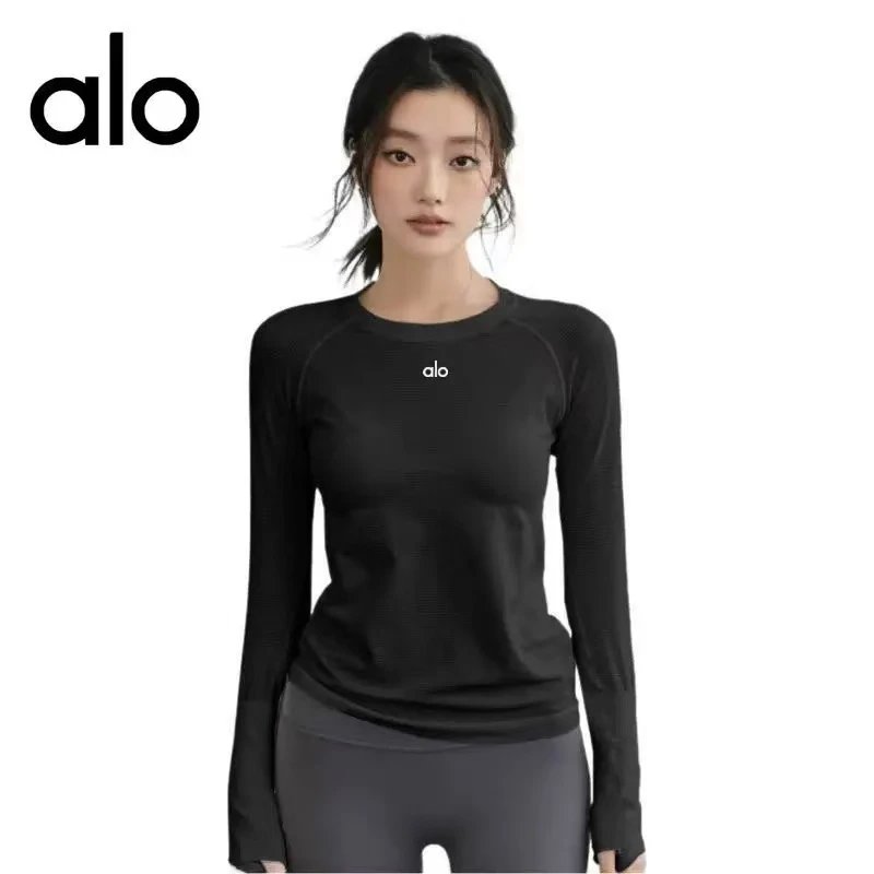 Alo Matching Sets Ribbed long-sleeve crop top with high-waisted shorts image 9