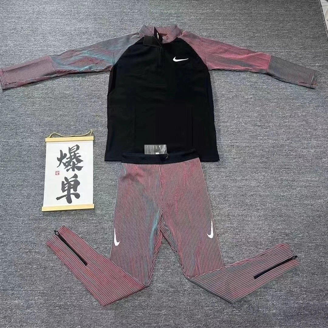 04-Red (set)