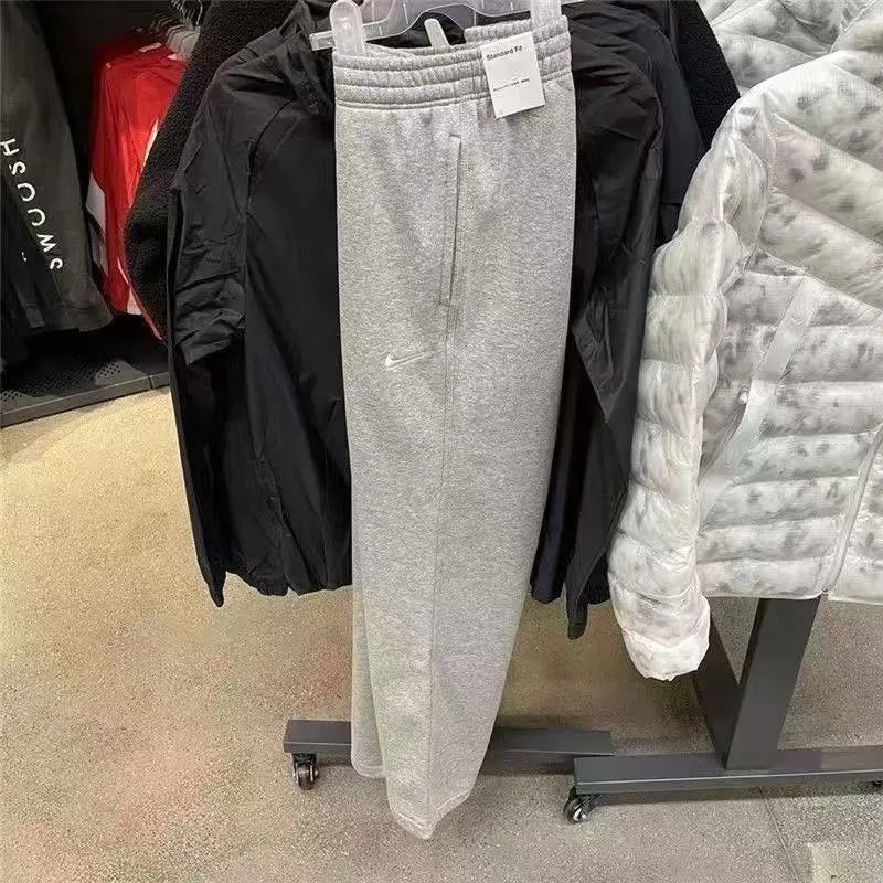 02- High quality gray