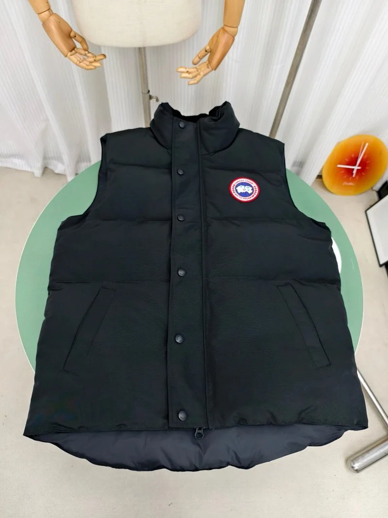 02- Black Red Label (Vest)