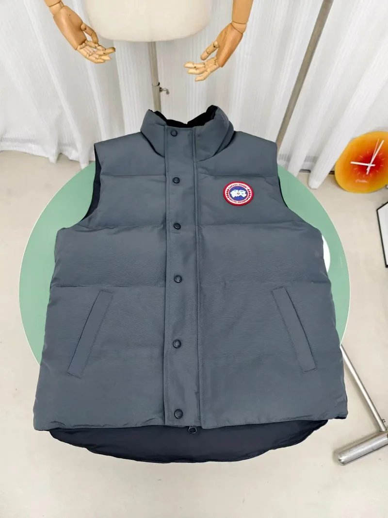 02- Grey Red Label (Vest)