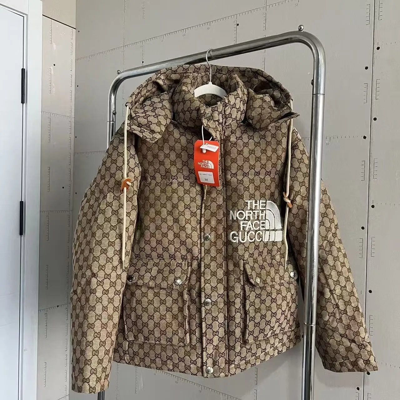 Gucci03-卡其色（棉服）