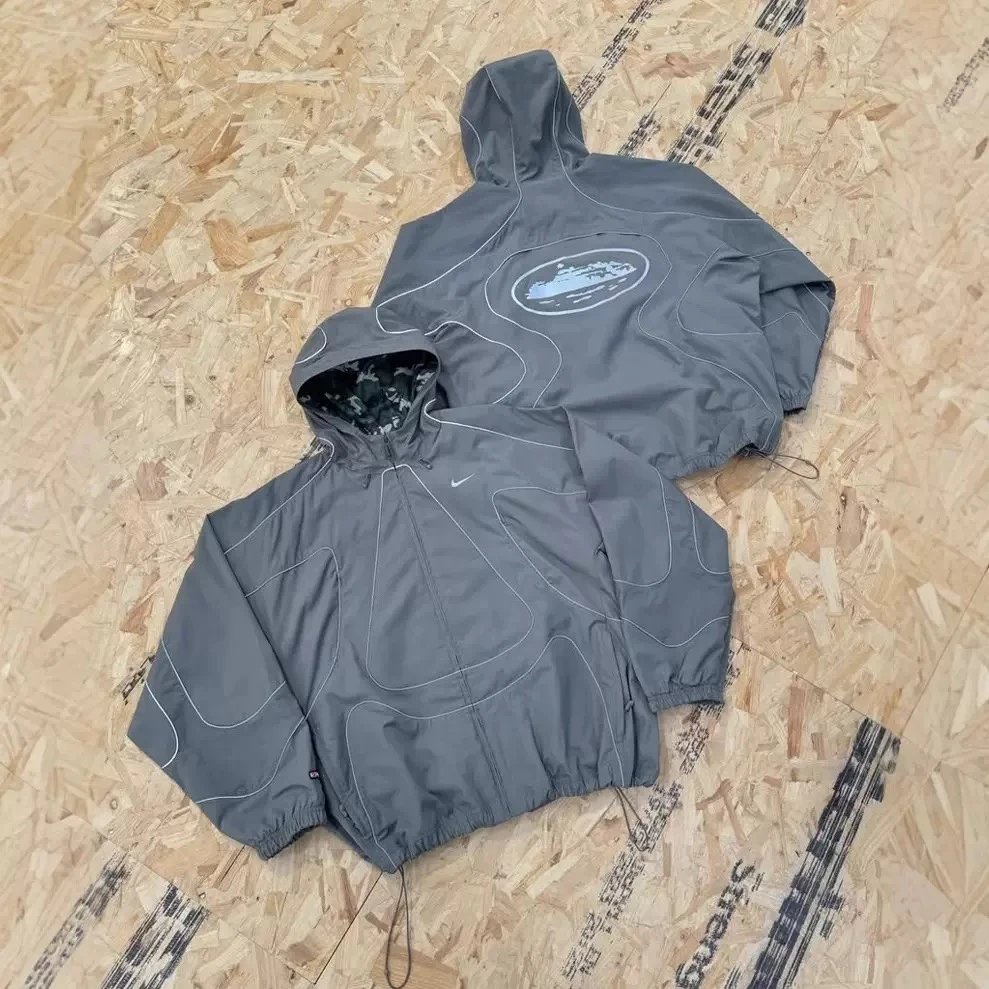 Coat 02- Reflective strip gray