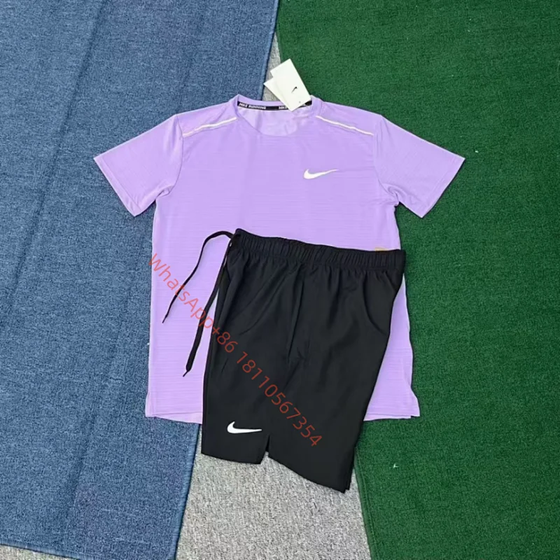 NIKE-Purple Short-Sleeve Shirt + Black Shorts