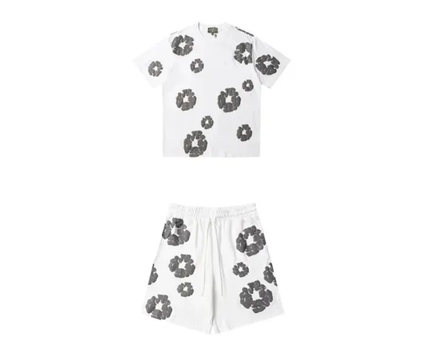 Maison Margiela Tabi Floral Print White T-Shirt and Shorts Set - 1