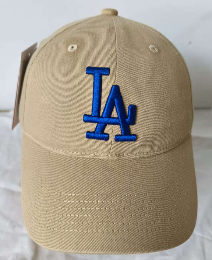 LA Dark Apricot