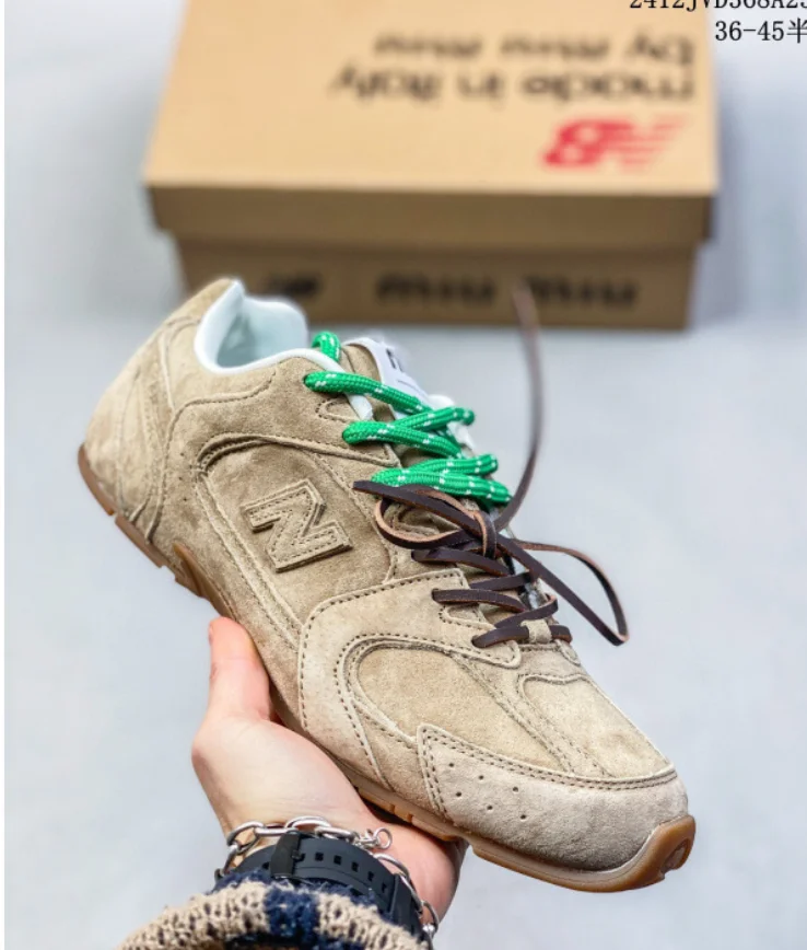 2025 New Co-branded Dad Shoes Women's Shoes Two-Color Belt Genuine Leather Non-Slip Wear-Resistant Sports Shoes *No quality issues and no return without reason