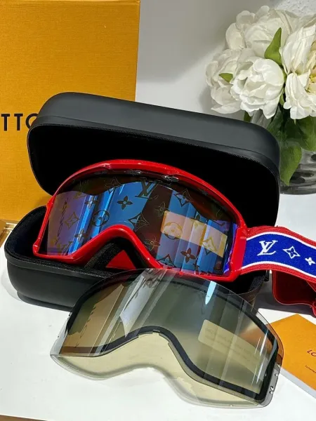 Louis Vuitton Monogram Ski Goggles Red Blue Multicolor Eyewear - 1
