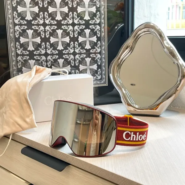 Chloé Ski Goggles Red and Silver Eyewear - 1