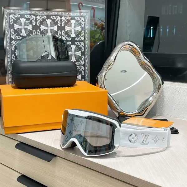Louis Vuitton Ski Goggles White Monogram Print Goggles Eyewear - 1