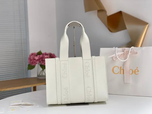 Chloé Crochet Tote Bag in Navy Blue - 7