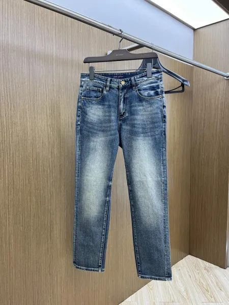 Louis Vuitton Classic Straight-Leg Washed Blue Jeans - 1