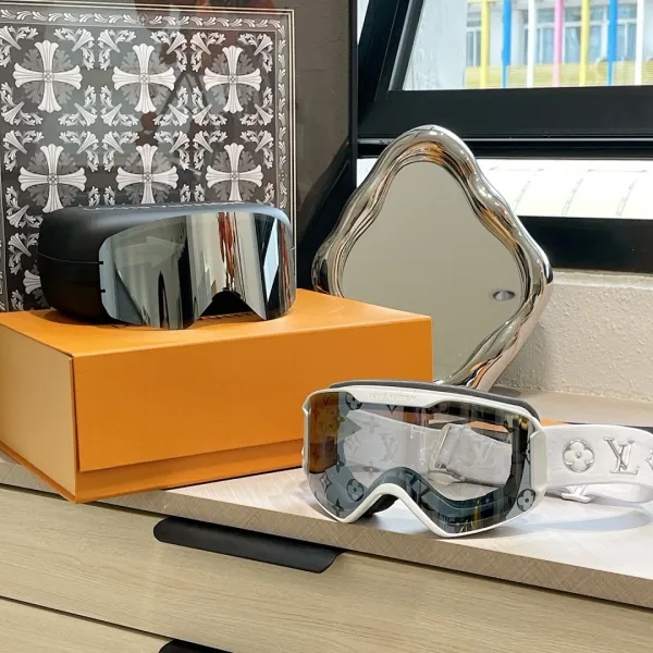 Louis Vuitton Ski Goggles Monogram Mirror Lens White Pink Black Eyewear - 8
