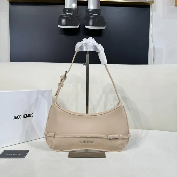 Jacquemus Le Chiquito White Bucket Bag with Gold Hardware Handbags - 5