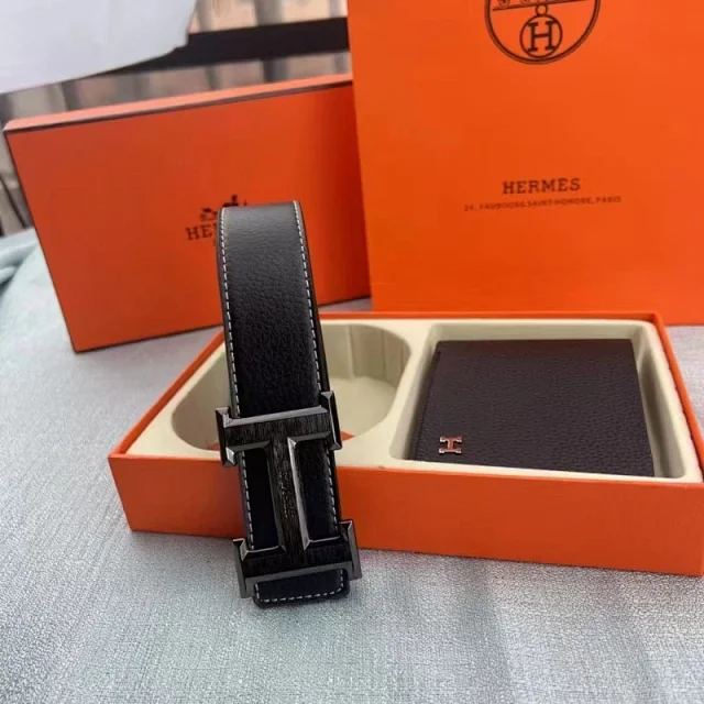 Gucci Belts GG monogram belt with Double G buckle product detail image 13