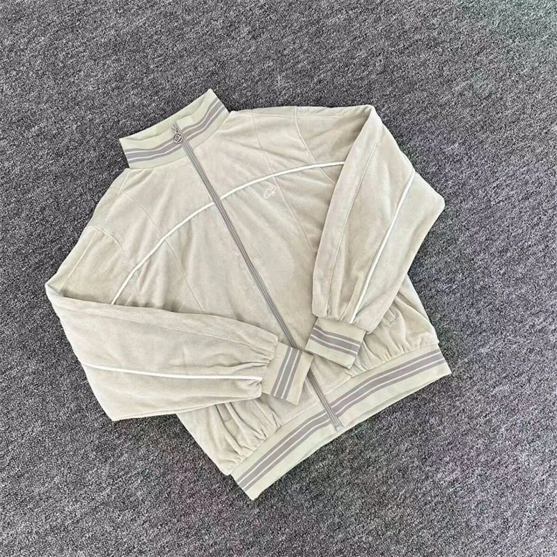 Corteiz Velour Tracksuit product photo 3