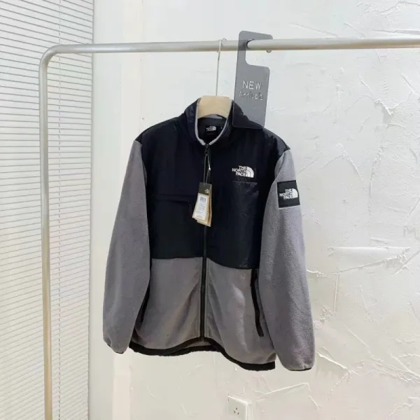 The North Face Denali 2 Fleece Jacket Black Outerwear - 18
