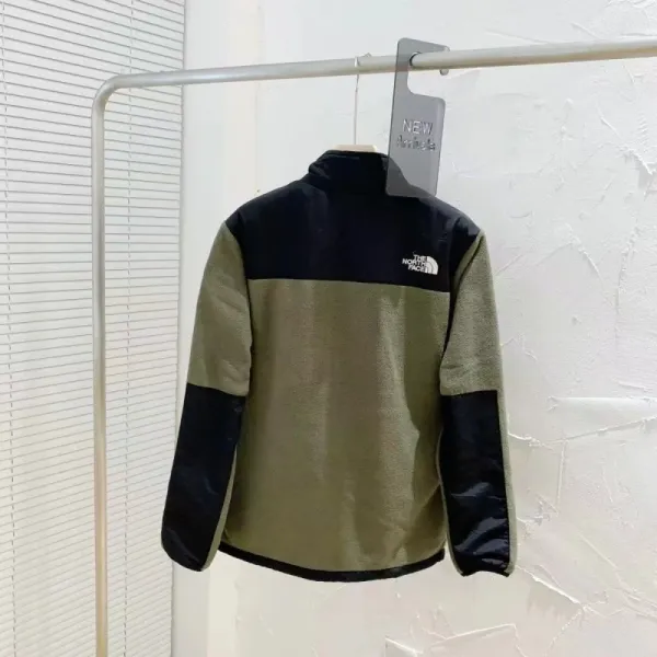 The North Face Denali 2 Fleece Jacket Black Outerwear - 21