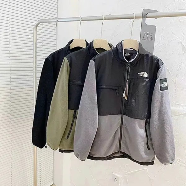 The North Face Denali 2 Fleece Jacket Black Outerwear - 23