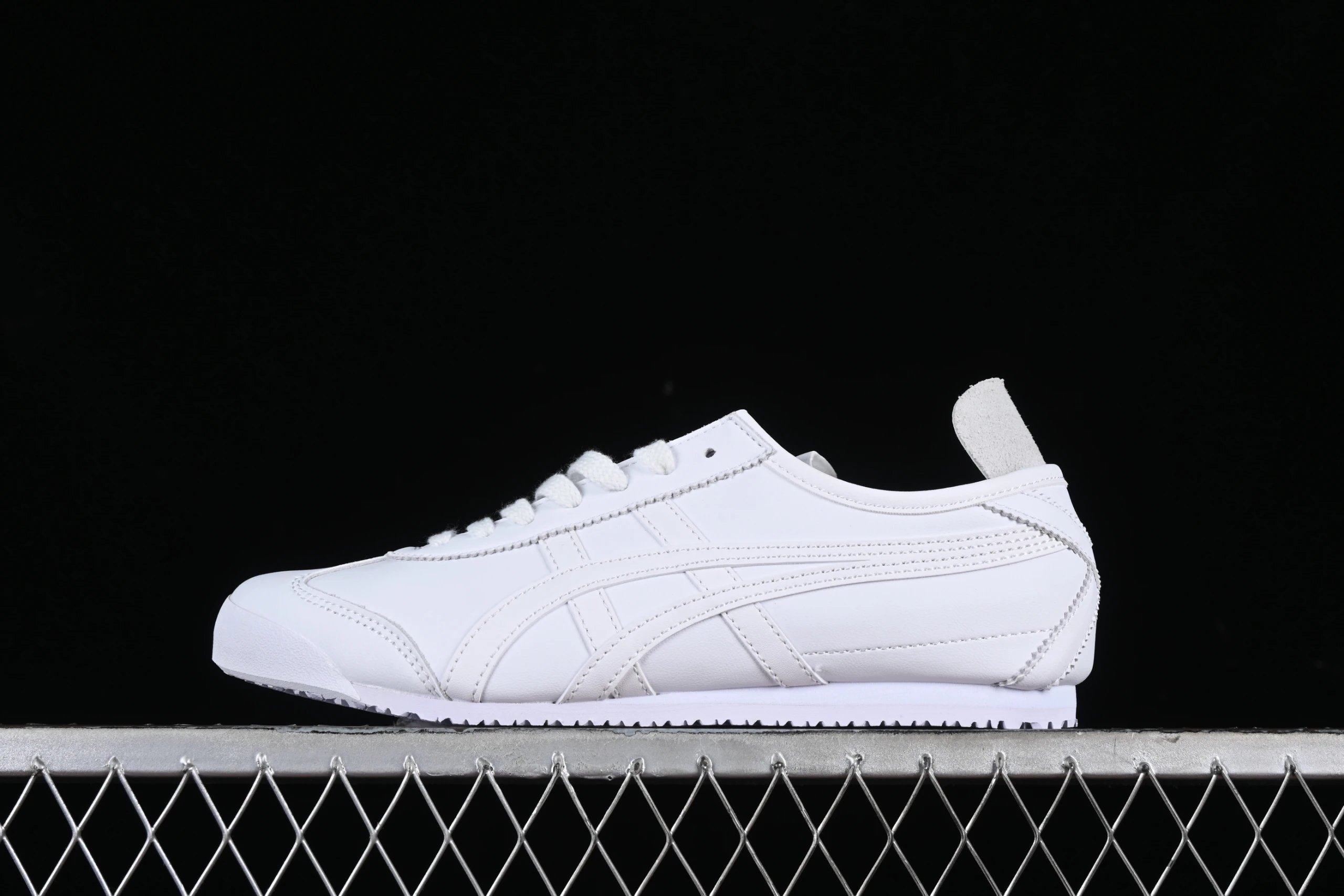 Asics Onitsuka Tiger Mexico 66 White Sneakers - 1