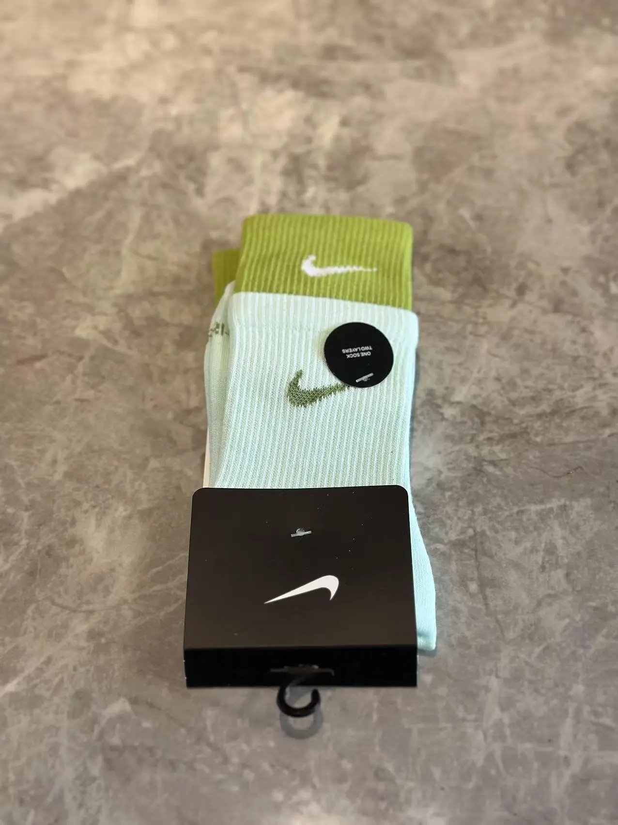 Double Check 4 - Order 1 Get 10 Pairs
