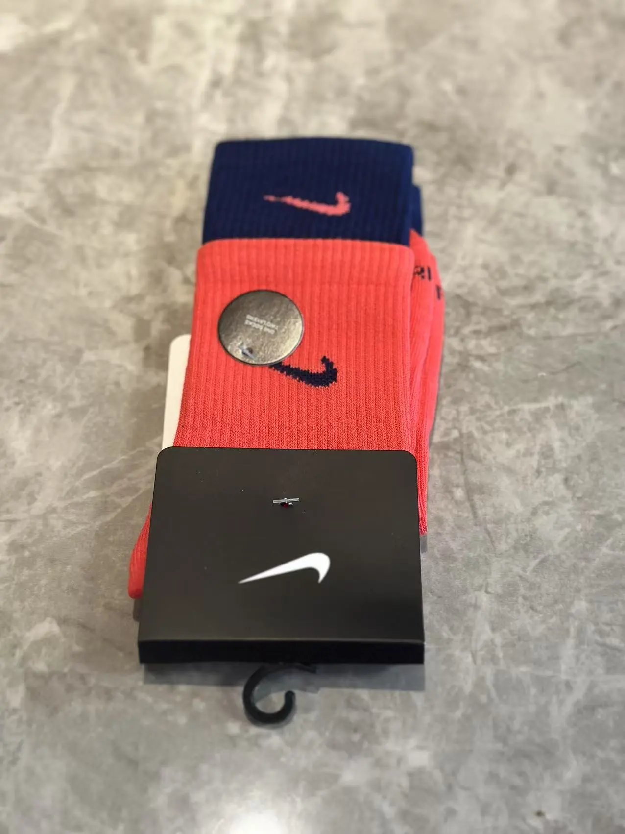 Double Check 19 - Order 1 Get 10 Pairs