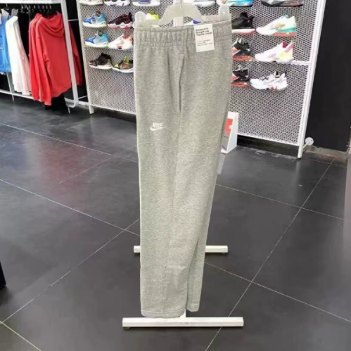 Gray letter leg expansion