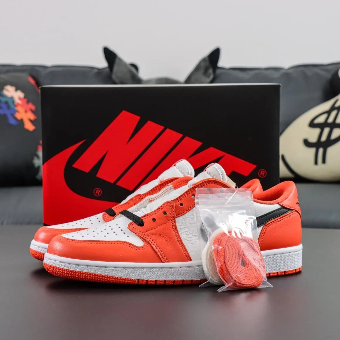 350Y LJR CZ0790-801 AJ1 Low Help White B