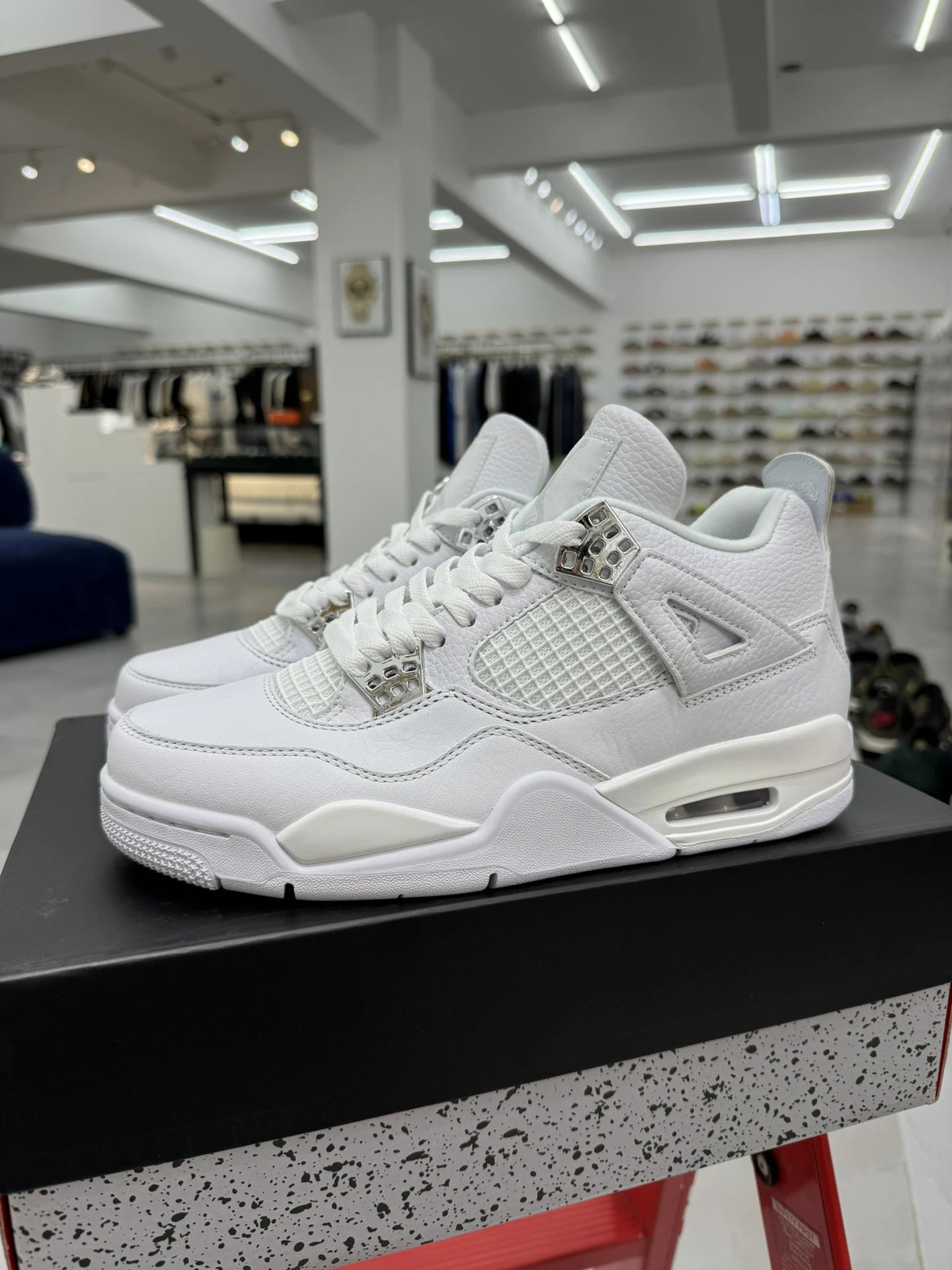 308497-100 Pure white 40-46