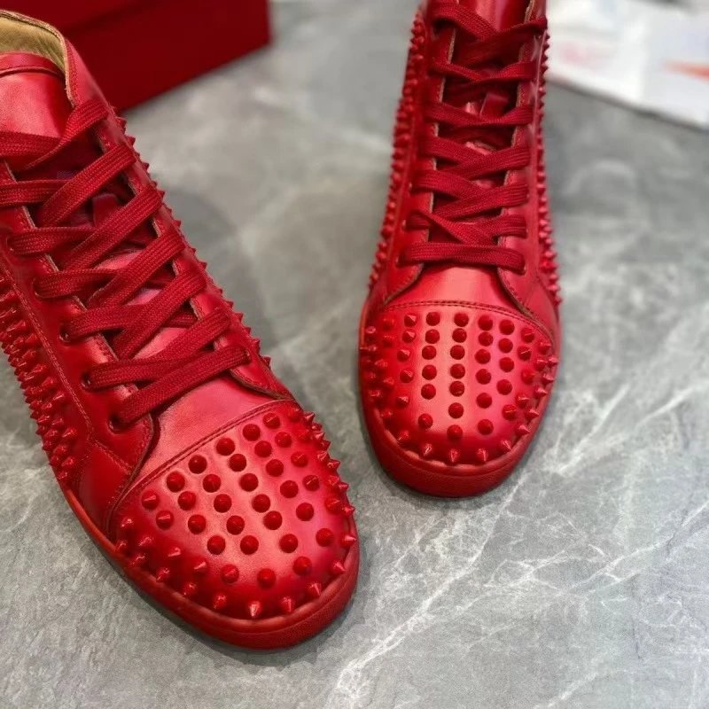 25 red leather surface