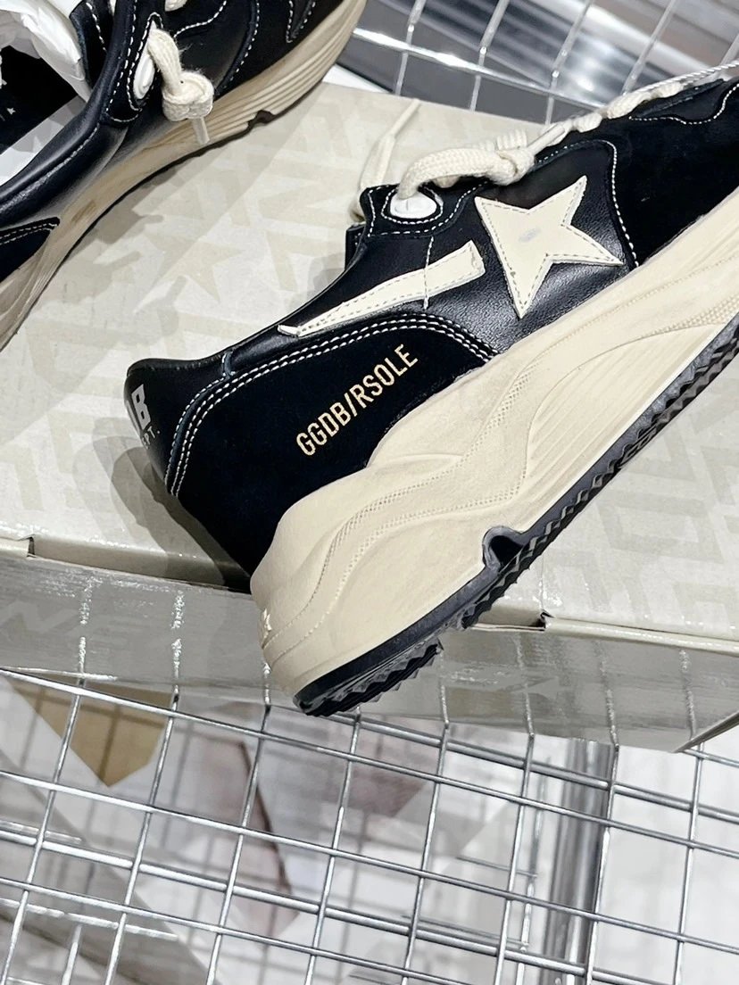 Sport Shoe photo 7