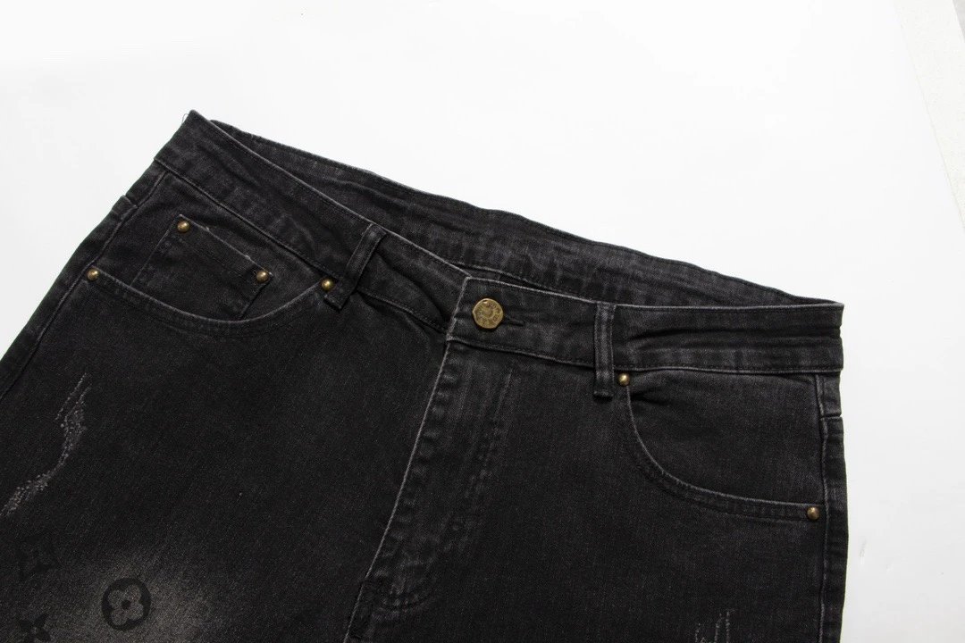 Washed Logo Jeans photo 6