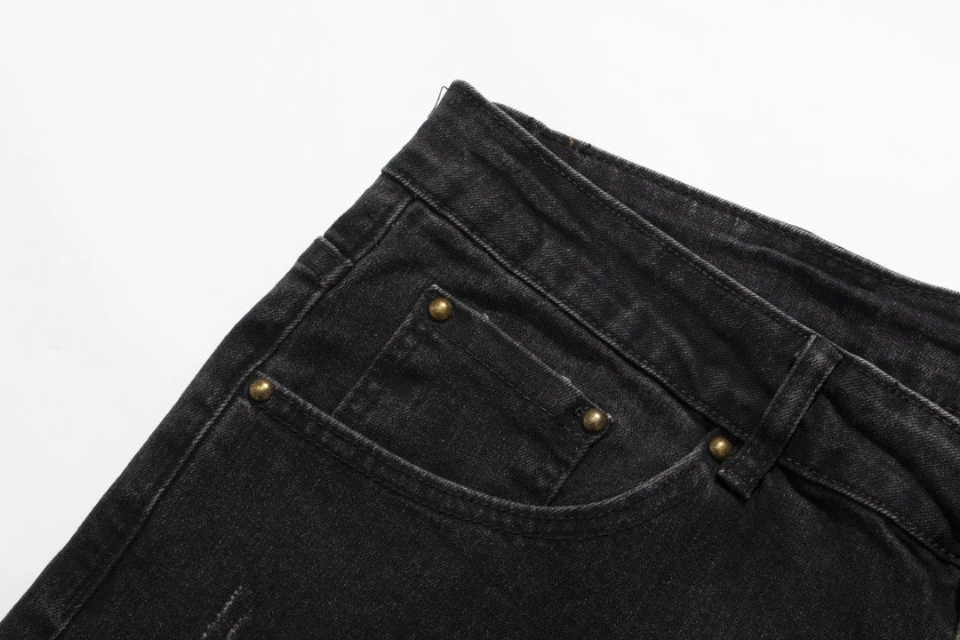 Washed Logo Jeans photo 8