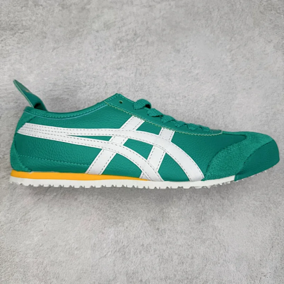 Onitsuka Tiger Mexico 66 vintage-inspired sneakers are crafted with a focus on comfort and meticulous attention to design, color, and style. They also highlight the precision and perfection of handcrafted manufacturing, seamlessly combining comfort and everyday wearability.