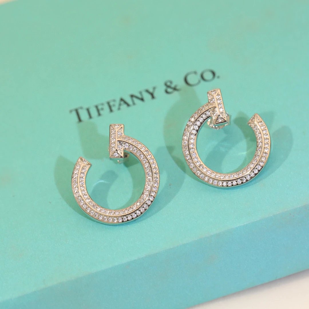 TIFFANY & CO. Earrings
