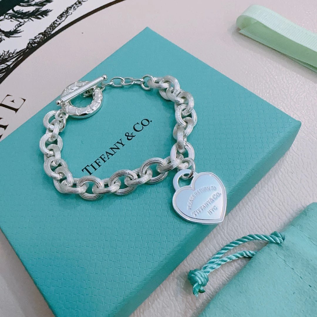 TIFFANY & CO. Earrings