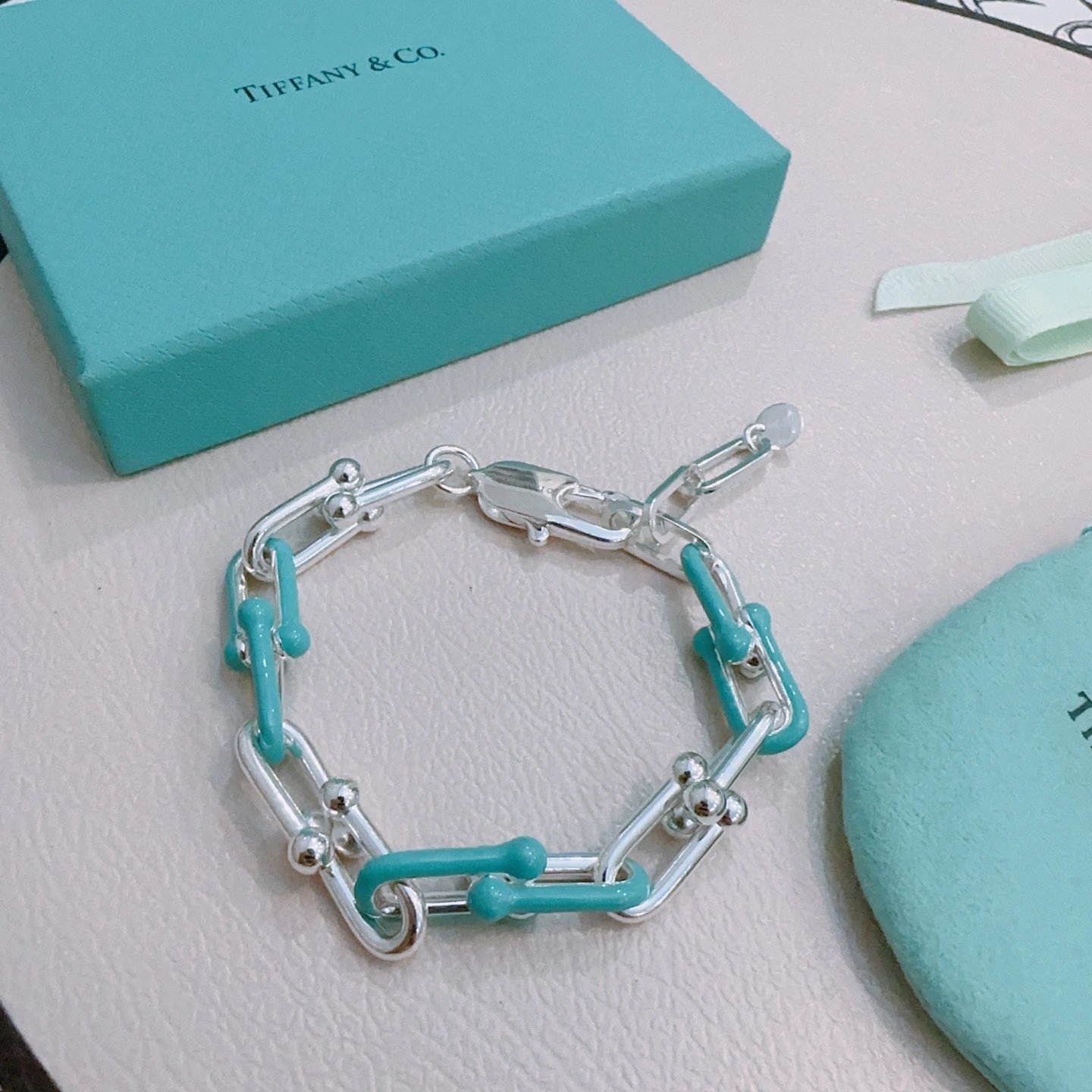 TIFFANY & CO. Earrings